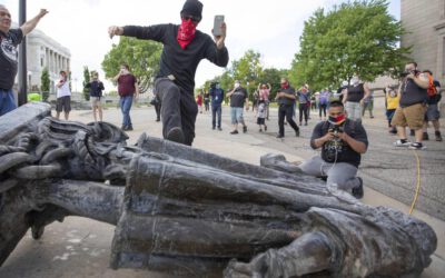 El derribo de estatuas y el odio al pasado